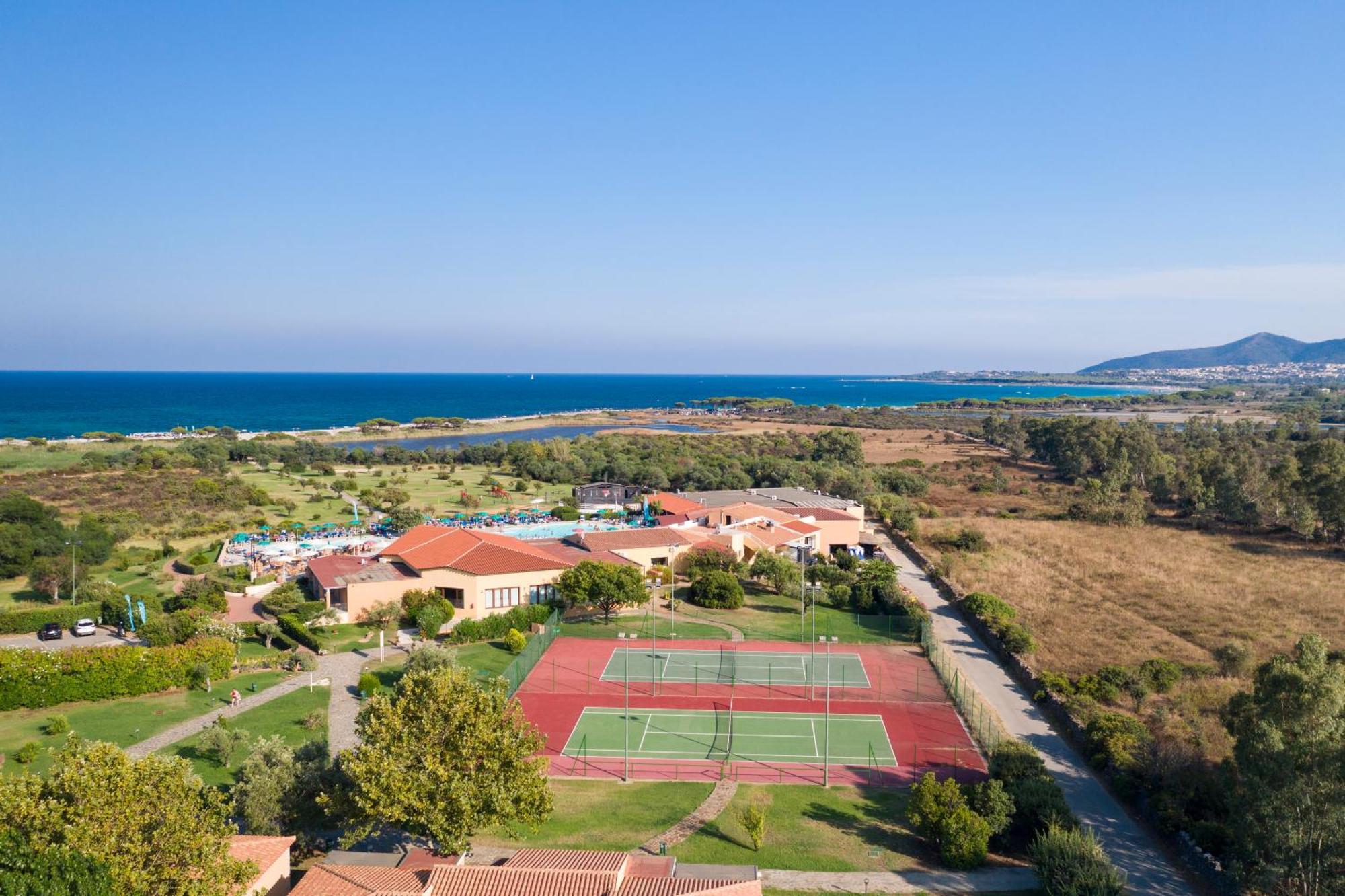 Futura Club Cala Fiorita Hotel Agrustos Exterior foto